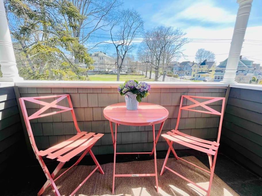 Delightful 2Br Apartment With Balcony - 15 Min From Mohegan Sun- Foxwoods Casinos & Mystic New London Exterior foto